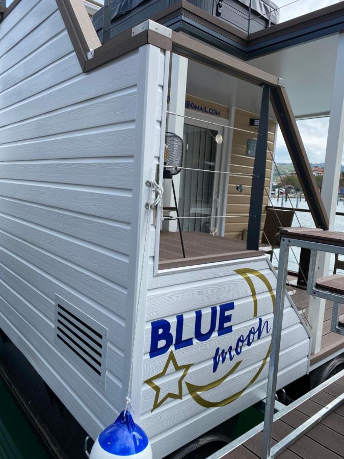 Floating House Blue Moon Villa Порторож Екстериор снимка
