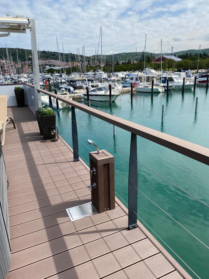 Floating House Blue Moon Villa Порторож Екстериор снимка