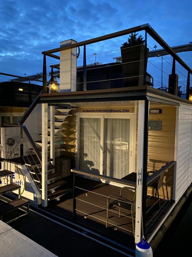 Floating House Blue Moon Villa Порторож Екстериор снимка