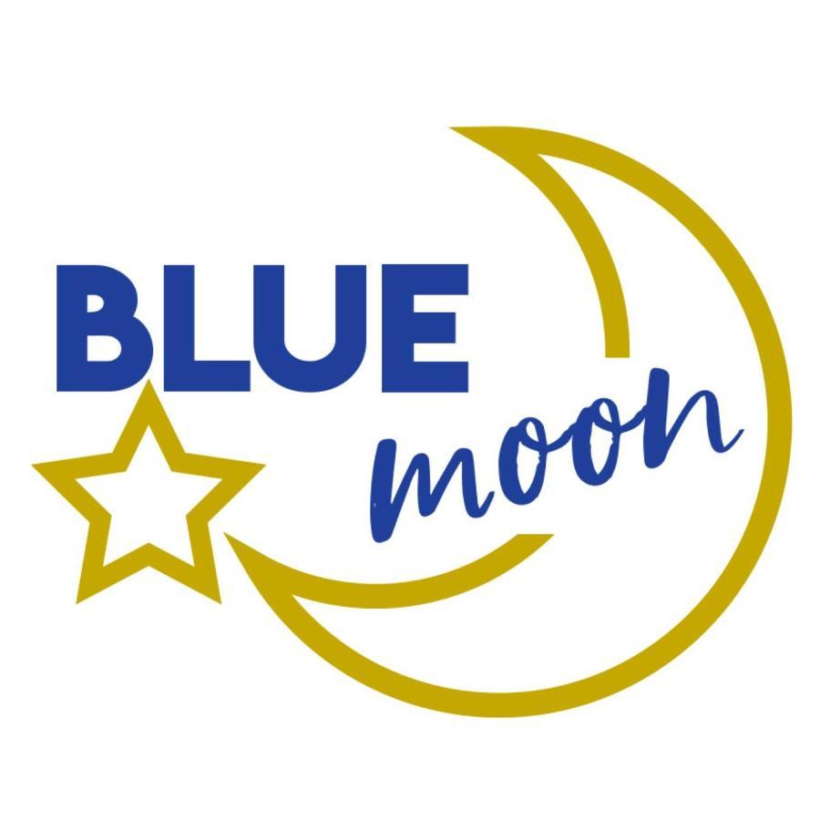 Floating House Blue Moon Villa Порторож Екстериор снимка