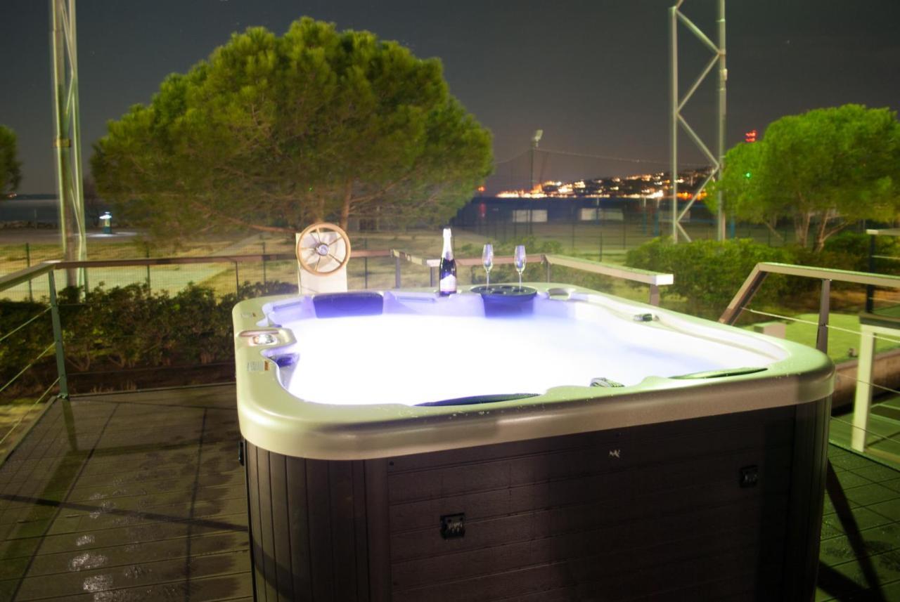 Floating House Blue Moon Villa Порторож Екстериор снимка