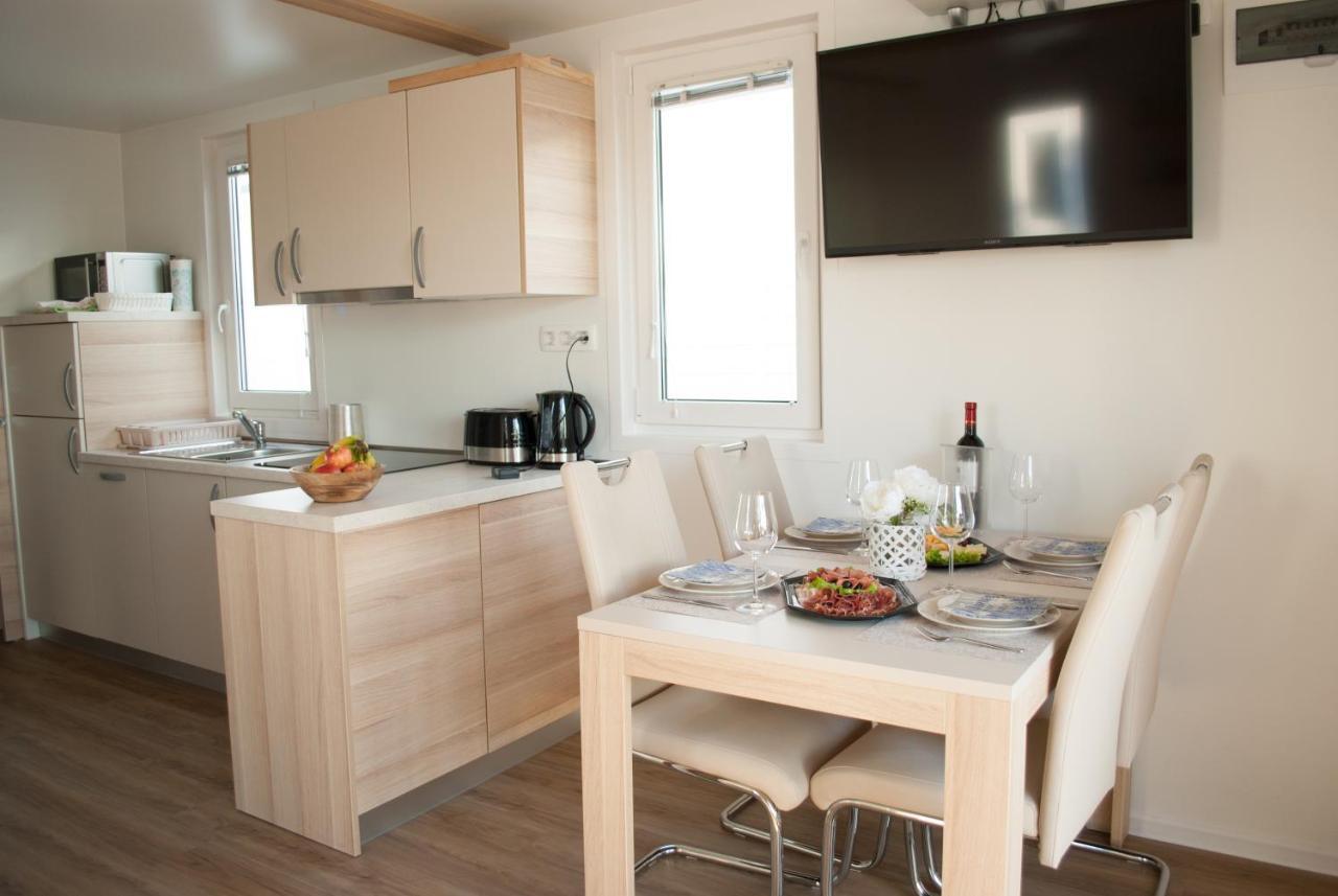 Floating House Blue Moon Villa Порторож Екстериор снимка